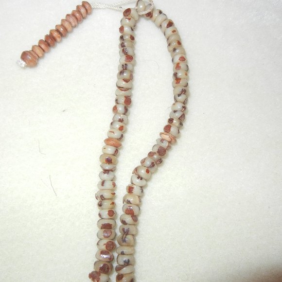 Prayer Beads / Rosary Beads made from Date Pits - Picture 4 of 5